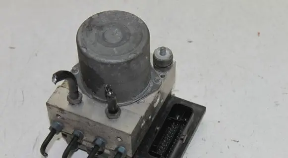 Audi A6 S6 C6 4F ABS Pump 4F0910517AL