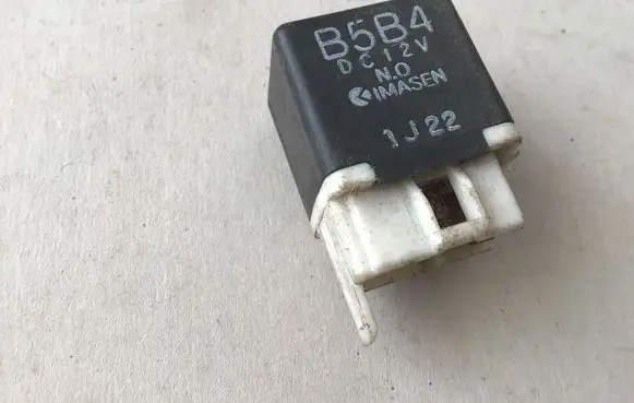 Mazda 323 Other relay B5B4 1J22
