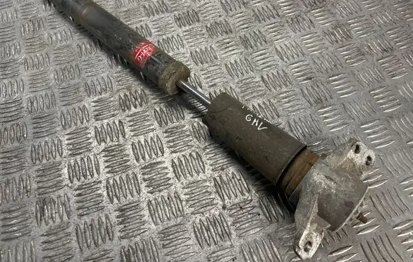 Volkswagen Touran I Rear shock absorber/damper