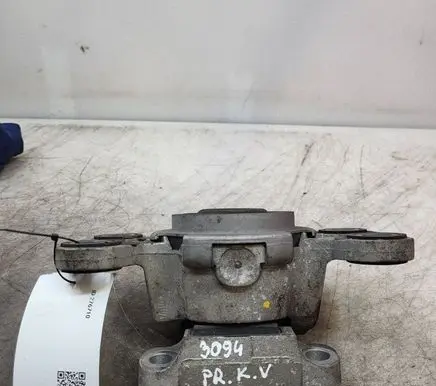 Volvo V60 Engine mount bracket 31316875