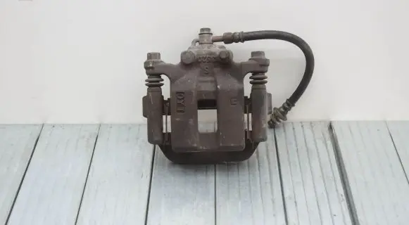 Nissan Rogue Rear brake caliper 3520