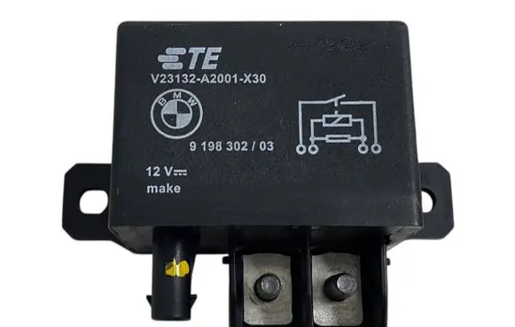 BMW 3 G20 G21 Coolant fan relay 9198302