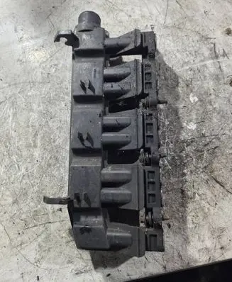 Ford Mondeo Mk III Intake manifold N8U4A