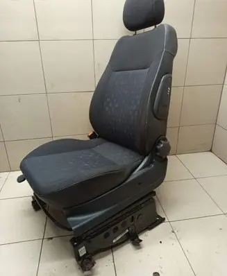 Opel Agila A Front driver seat 