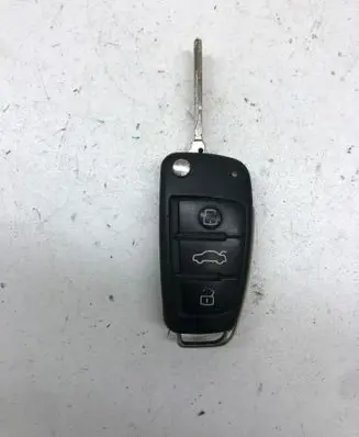 Audi A4 S4 B7 8E 8H Ignition key/card 8E0837220Q