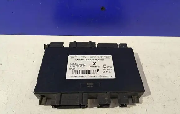 Mercedes-Benz E W211 Seat control module A2118704085