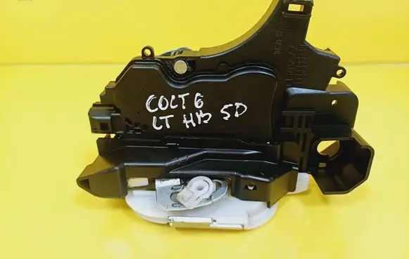 Mitsubishi Colt Rear door lock