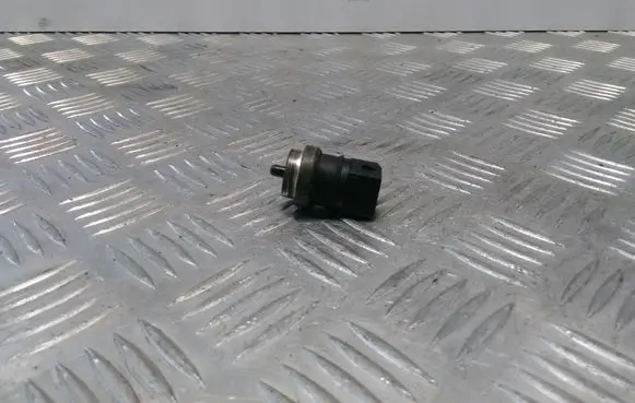 Renault Megane II Coolant temperature sensor 7700105087