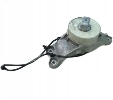 Mercedes-Benz S W223 Engine mount bracket