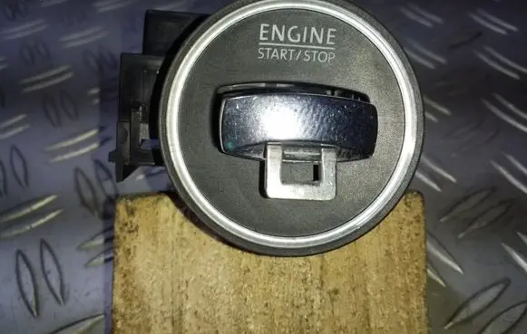 Volkswagen PASSAT B6 Ignition lock 3C0905843Q 33303301 12401801386948