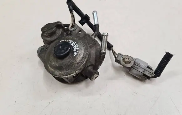 Subaru Outback Fuel filter housing 42072AG010 306400