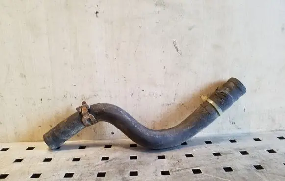 Honda CR-V Engine coolant pipe/hose