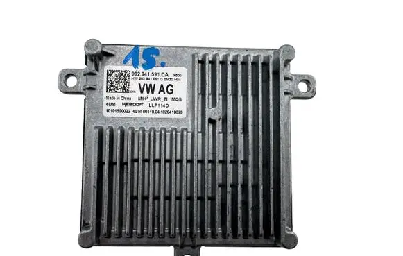 Volkswagen PASSAT B8 LED ballast control module 992941591DA