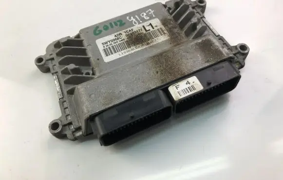 Chevrolet Aveo Engine control unit/module ECU 96983177