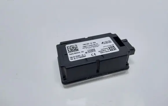 Tesla Model S Tire pressure control unit A2C9333670100