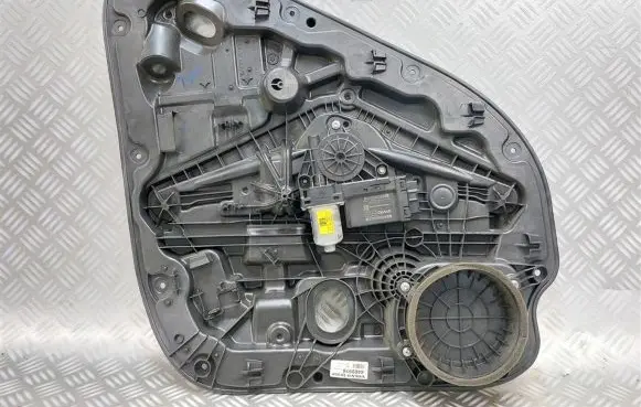 Volvo XC40 Rear door window regulator with motor 32283266