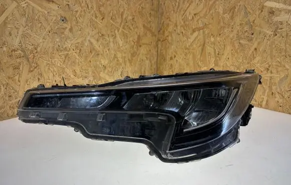 Toyota Corolla E210 E21 Headlight/headlamp C02433