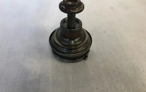 Audi A4 S4 B9 8W Driveshaft outer CV joint 