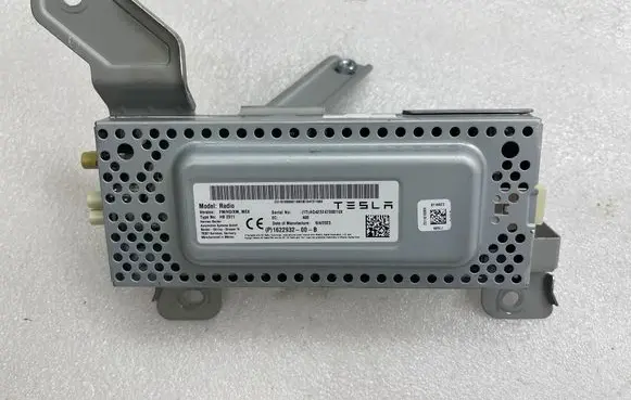 Radio/CD/DVD/GPS head unit