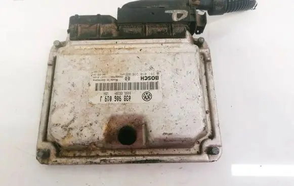 Volkswagen Sharan Engine control unit/module 038906019J 0281010216