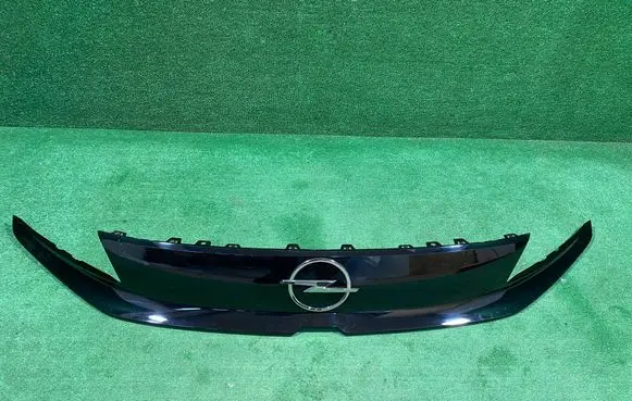 Opel Zafira Life Front grill 9849885080