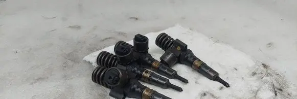 Audi A3 S3 8P Fuel injector 03G130073G 0414720404