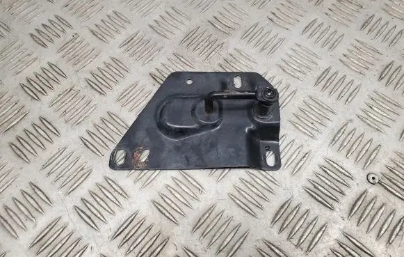 Audi A5 Engine bonnet/hood lock/latch loop/hook 8W0823185D