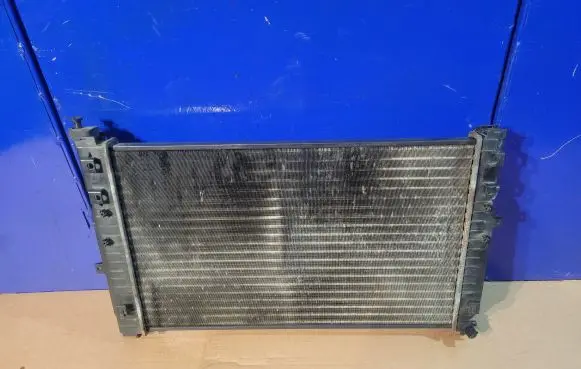 Audi A6 S6 C5 4B Coolant radiator 203440960