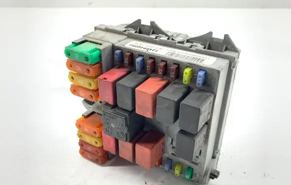 Peugeot Boxer Fuse box set 1349946080