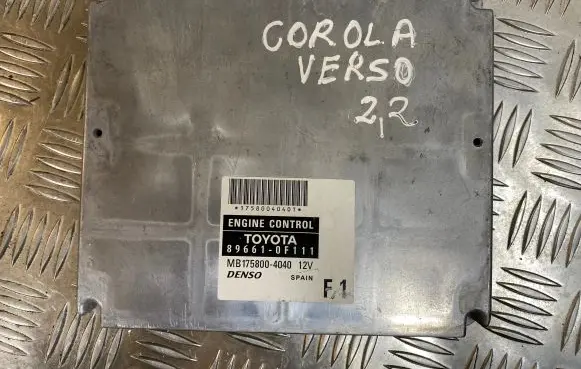 Toyota Corolla Verso AR10 Engine control unit/module 896610F111 MB1758004040 1758004040