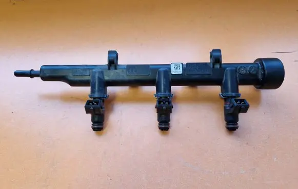 Fuel main line pipe
