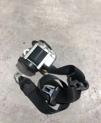 Skoda Octavia Mk2 (1Z) Front seatbelt 1Z0857702C