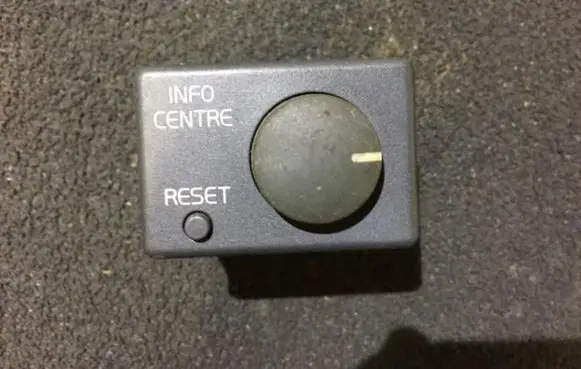 Volvo S40, V40 Multifunctional control switch/knob 889988 00w195