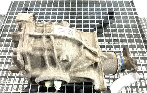 BMW 3 G20 G21 Rear differential 8647923