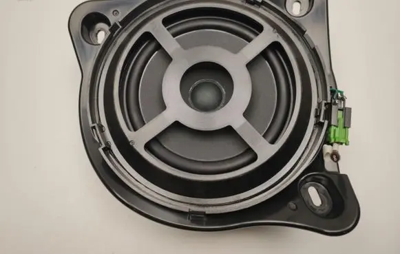 Mercedes-Benz C W205 Panel speaker A2058201502