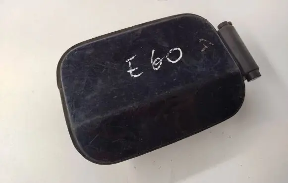 BMW 5 E60 E61 Fuel tank cap 
