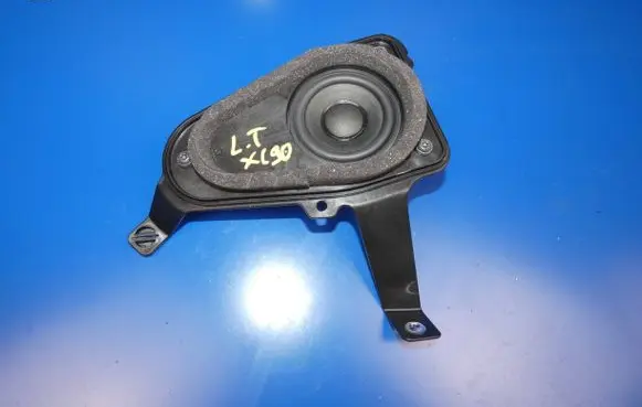 Volvo XC90 Rear door speaker 31350456