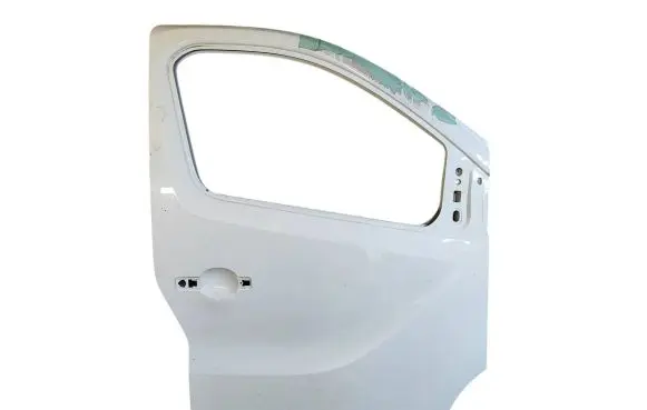 Renault Trafic III (X82) Front door