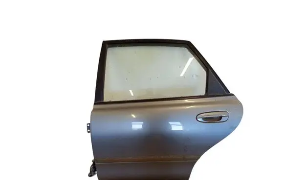Rear door