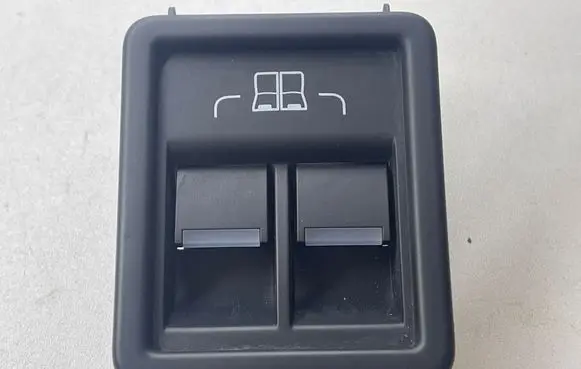 Land Rover Discovery 5 Seat control switch HY3214D340AC 17W022