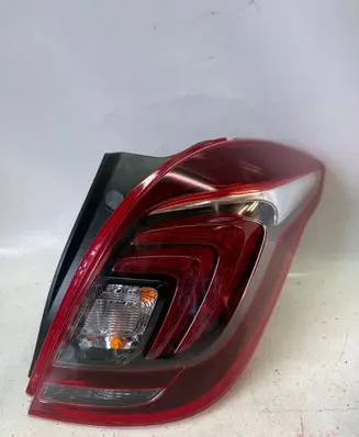 Opel Mokka X Rear/tail lights 42558887