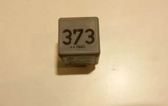 Audi A6 S6 C6 4F Other relay 1J0927189 51270