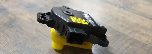 KIA Sportage Intake manifold valve actuator/motor D267AP9AA02