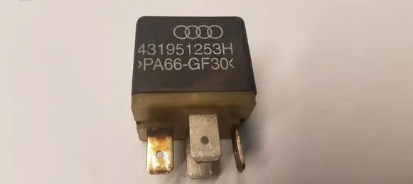 Audi A4 S4 B5 8D Other relay 431951253H