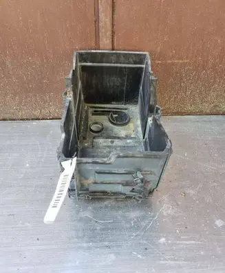 Ford Focus Battery box tray 4M5110723
