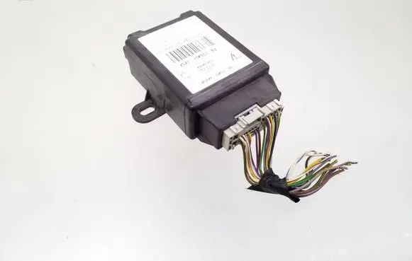 Ford Mondeo MK IV Light module LCM 7s7113k031bj
