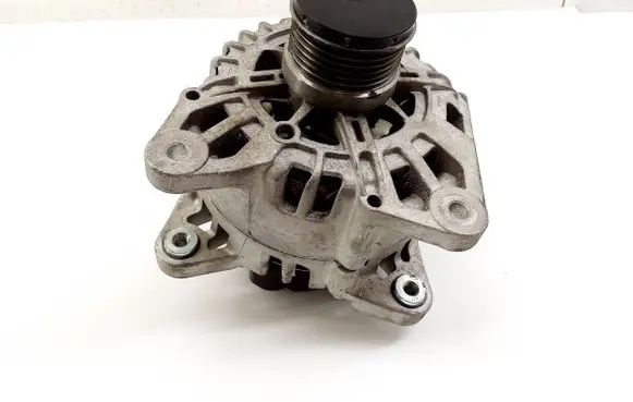 Renault Clio IV Generator/alternator NAL2014 NV22L3