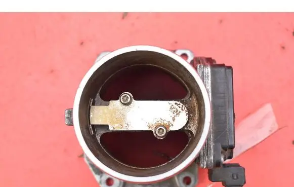 Audi A6 S6 C5 4B Mass air flow meter 037906461B