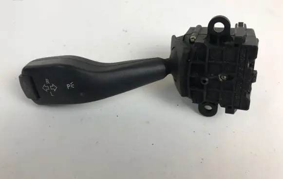 BMW X5 E53 Indicator stalk 8363668 01104010 61318363668