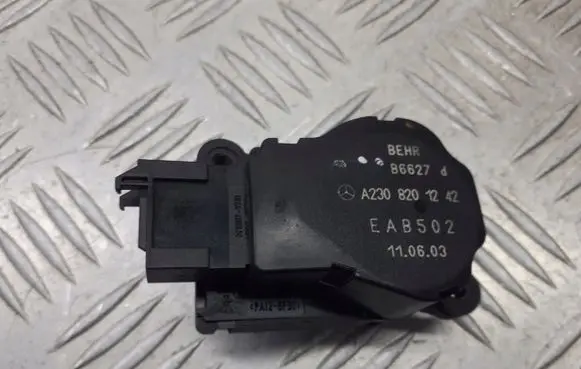 Mercedes-Benz E W210 A/C air flow flap actuator/motor A2308201242